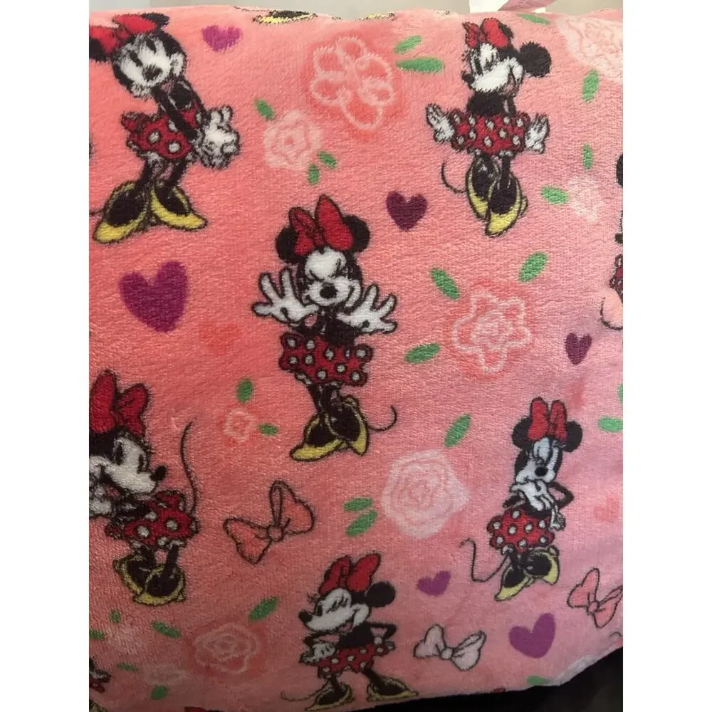 Minnie Mouse 15